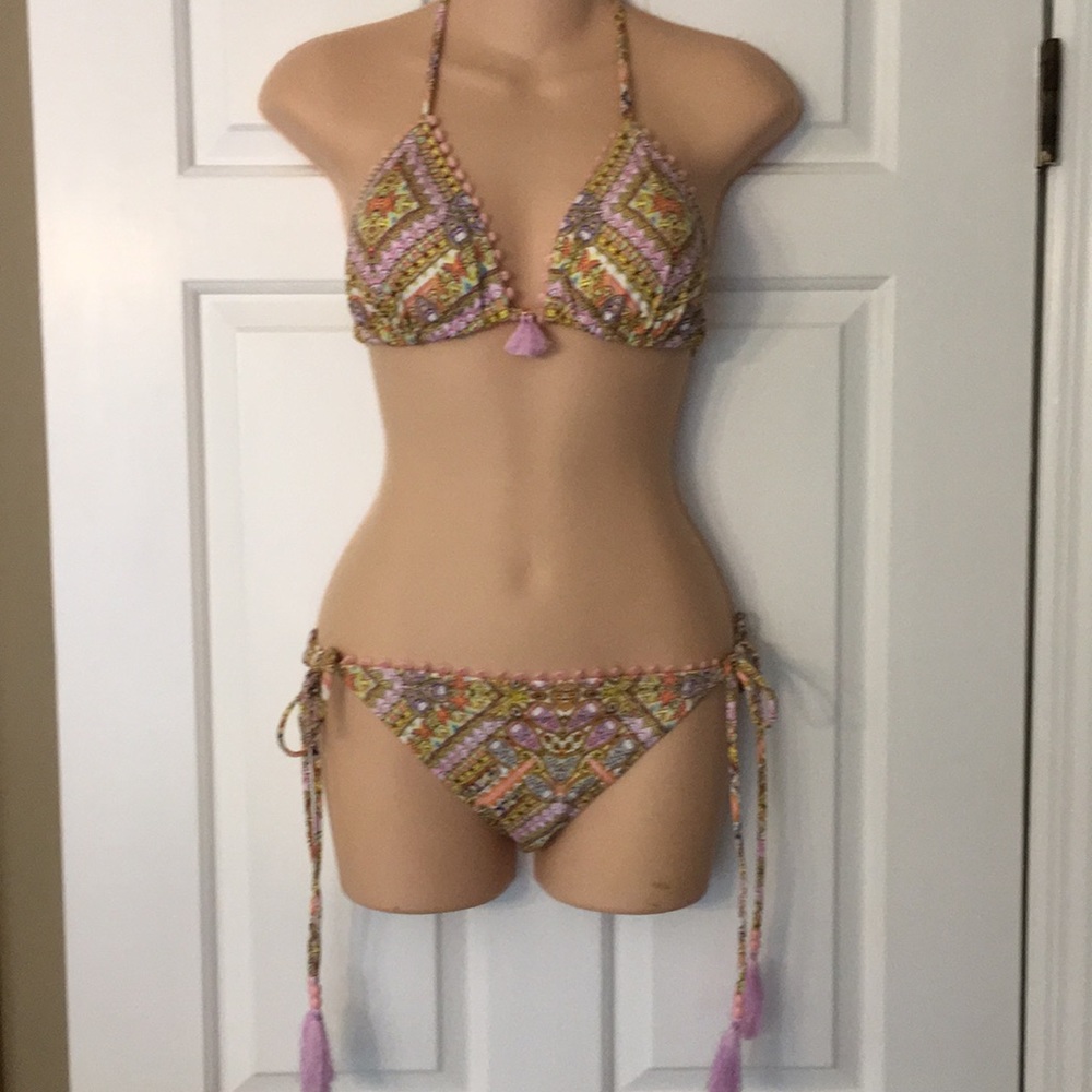 Victoria’s Secret Teeny Bikini Swimsuit L